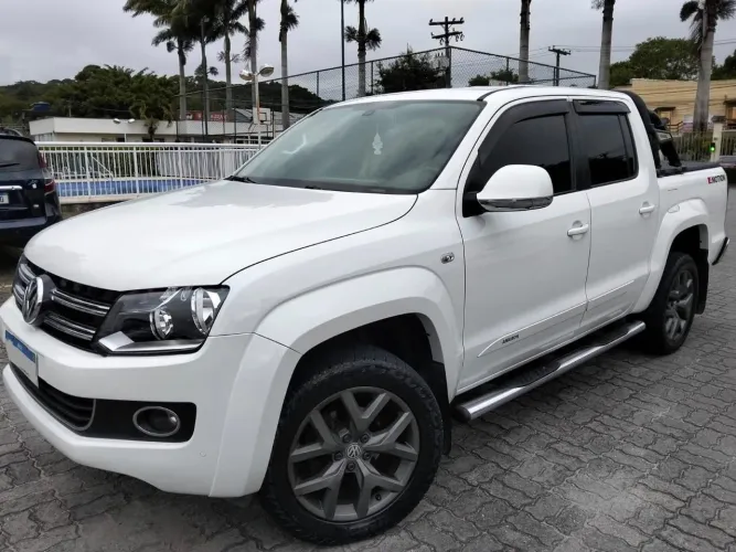 Volkswagen Amarok High.cd 2.0 16V TDI 4X4 Dies. AUT 2015