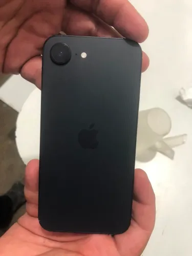iPhone 16E