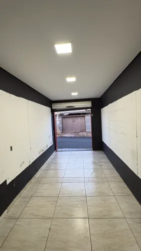 Alugo loja rua principal, ótimo ponto.