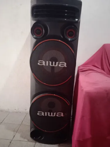Vendo som automotivo aiwai não aceito troca só venda