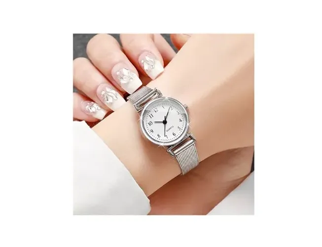 Relógio Feminino Mostrador Pequeno Elegante Casual Minimalista Pulseira em Metal Leve
