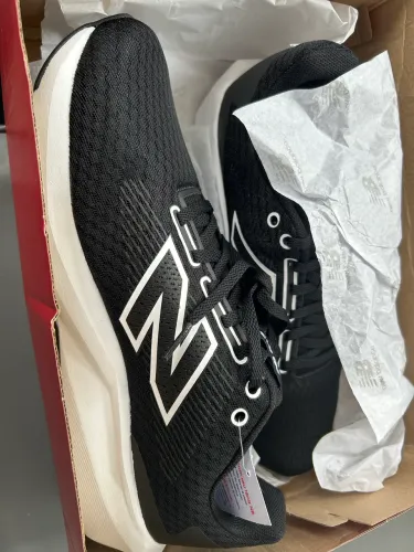 Tênis New Balance 413V3 Masculino - Preto+Branco