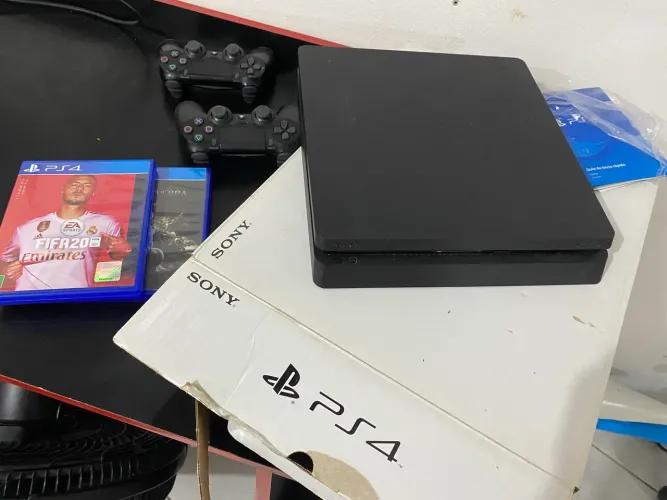 Ps4 slim