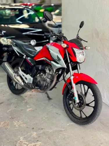 Cg Titan 160 edição especial