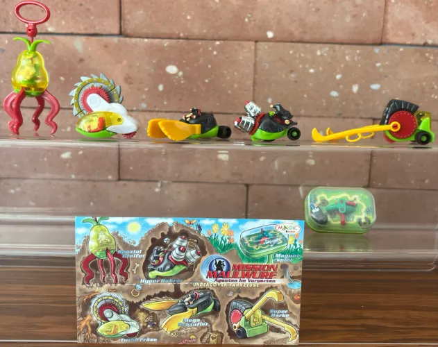 Kinder ovo coleção missão toupeiras carros