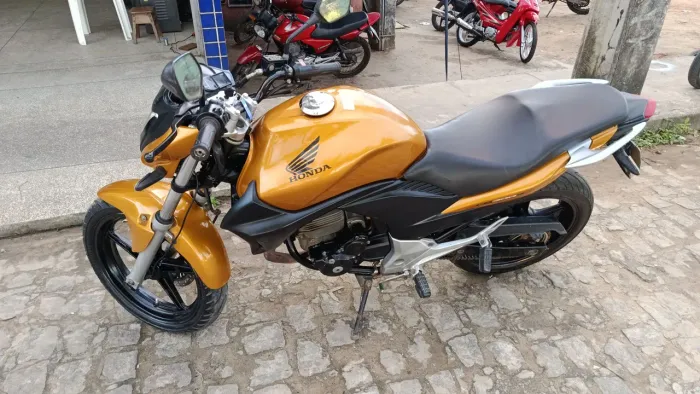 CB 300 HONDA