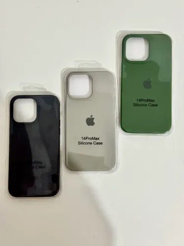 Capinhas iPhone 14 Pro Max (valor é incluso as 3)