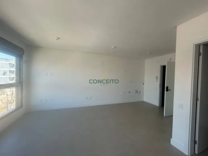 Stúdio a venda com 1 quarto, 32m² no bairro Estreito - Florianópolis R$640.000