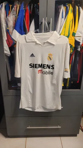 Camisa Real Madrid RONALDO 2002