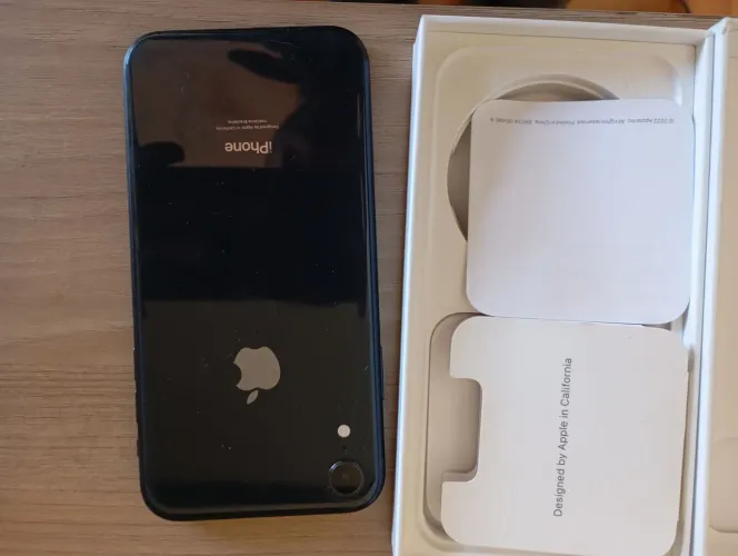iPhone XR 64gb
