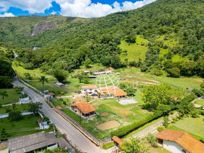 Área à venda, 97000 m² por R$ 2.800.000,00 - Cachoeirinha - Bom Jesus dos Perdões/SP
