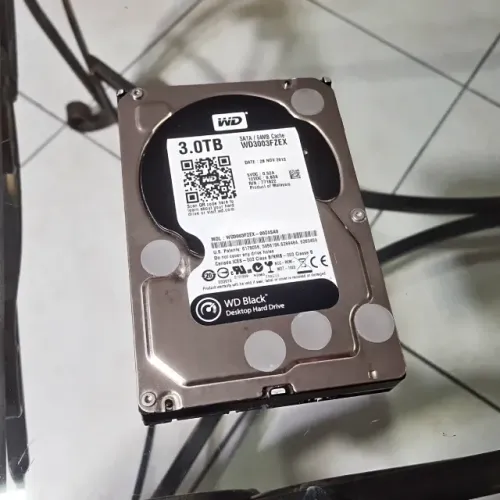 HD 3TB 7200RPM Caviar Black Western Digital 3 TB entre 2TB e 4TB, 3,5" Sata 3 (Saudável)