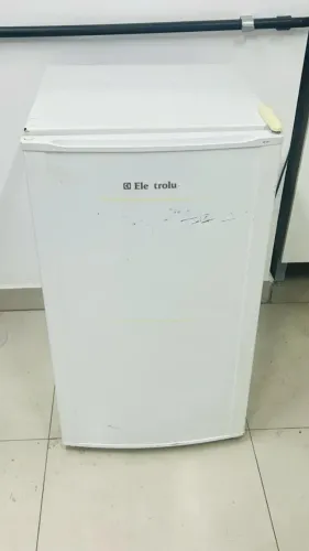 Frigobar 122L Electrolux