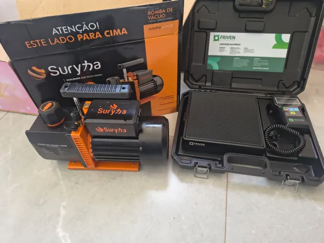Bomba de vácuo Surya 12 CFM Duplo estágio + Balança digital 100kg Friven