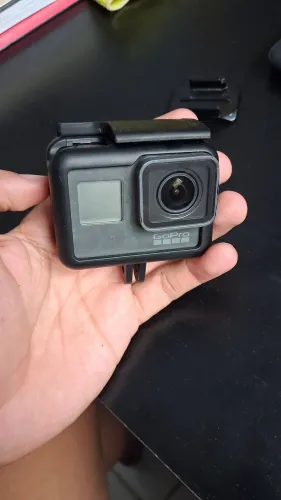 GoPro Hero 5 Black + Acessórios + Cartão de memória de 128gb