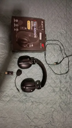 Headset Havit Fuxi-H5 sem fio Tri-mode