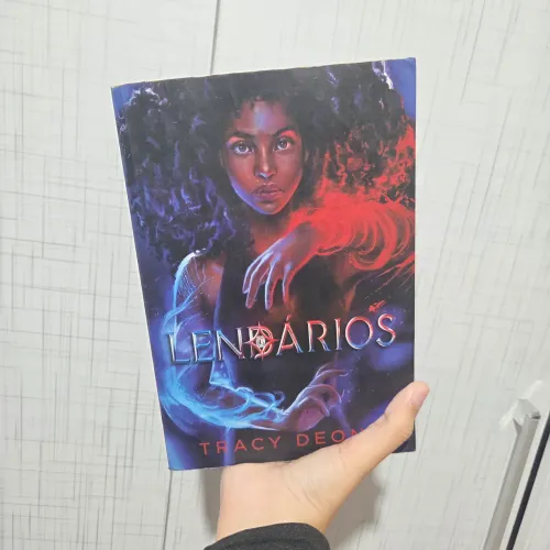 Livro 'Lendários'
