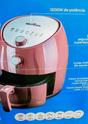 AIR FRYER BRITÂNIA VERMELHA FUNCIONANDO