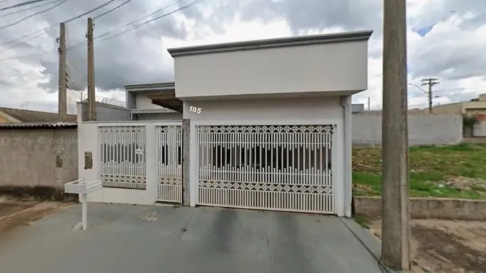 Casa no Jardim Menzani em Ibaté/SP
