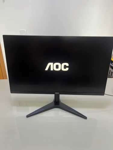Monitor AOC 24