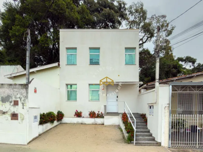 CASA COMERCIAL À VENDA NO BOSQUE AO LADO DO PARQUE BOSQUE DOS JEQUITIBÁS EM CAMPINAS/SP