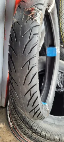 Pneu de Motos 90-90-18 Sem Câmera