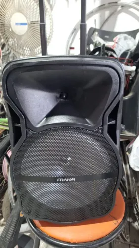 Caixa amplificada Frahm com Bluetooth funcionando tudo, 349,00 testamos na hora somos loja