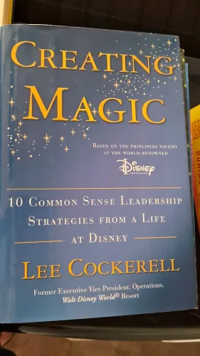 livro "Creating Magic" (título em português: Criando Magia