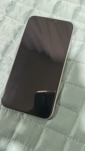 iPhone XR branco