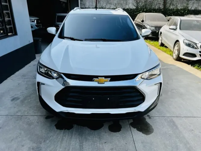Peças Tracker 2022 Porta Lanterna Airbag Roda Motor Capo Parachoque Tampa Radiador Bobina