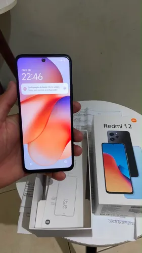 Redmi 12 256 12g ROM Em perfeito estado , novo! Sem nenhuma marca de uso