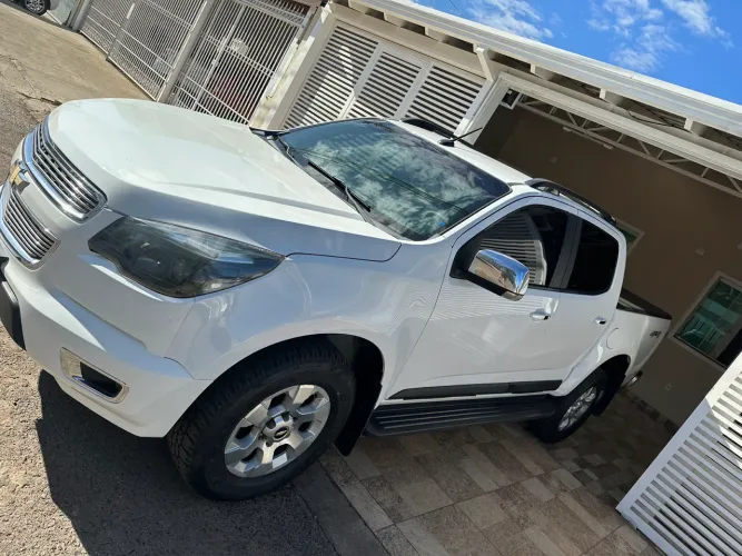 Chevrolet S10 Pick-up LTZ 2.8 TDI 4X4 CD Dies.aut 2015