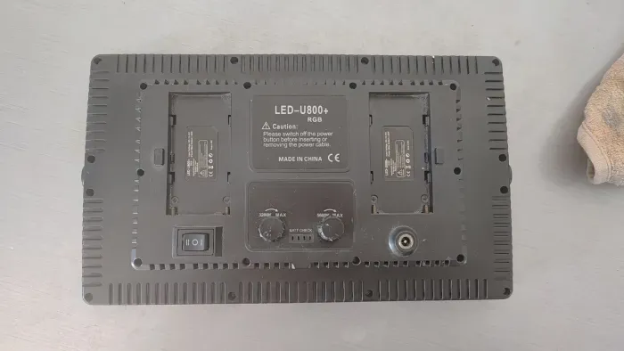 Refletor LED RGB para fotografia e vídeo - U800