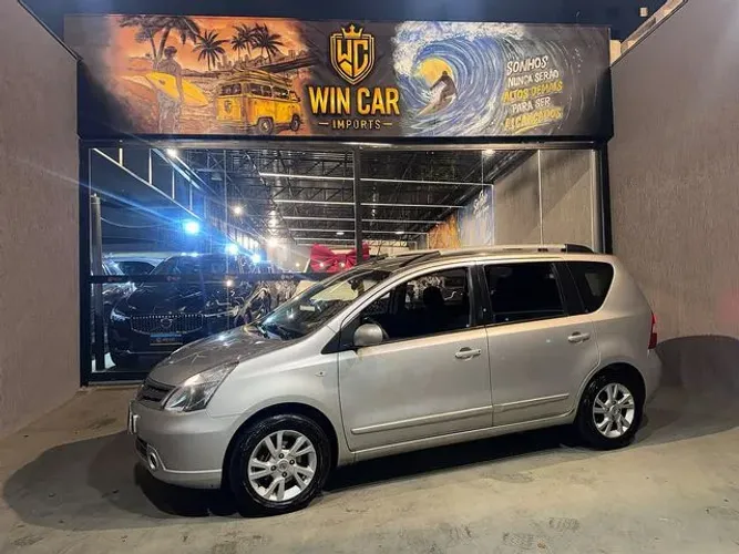 Nissan Livina S 1.8 16V Flex Fuel Aut. 2014
