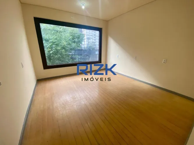 Sobrado Comercial na Vila Clementino
