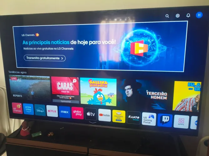 Tv LG 60 polegadas semi nova