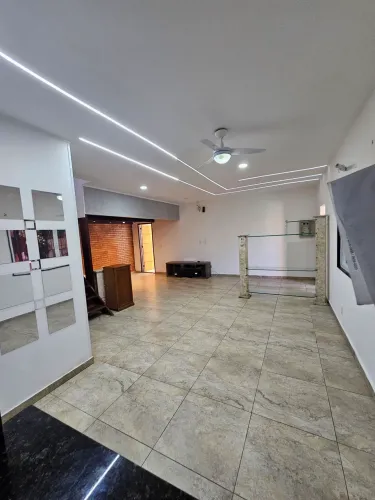 CASA PARA FAMÍLIA !