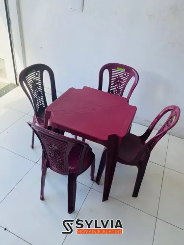 Conjuntos de plástico sem braços