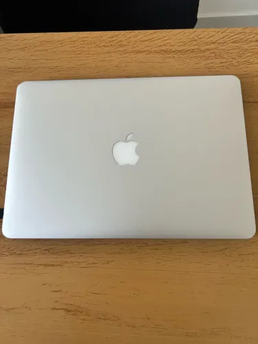 MacBook Air 2012 - Excelente Estado