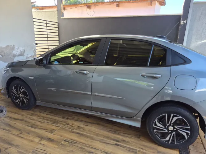Chevrolet Onix PLUS LT 1.0 12V TB FLEX MEC. 4P 2024