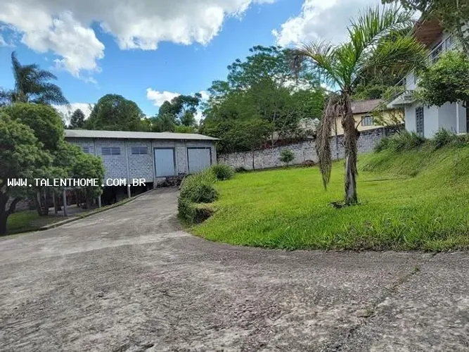 Imóvel Comercial para Venda em Colombo, Roseira