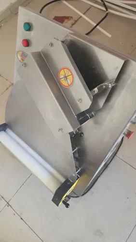 Modeladora pizzas e massas