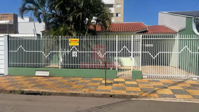 CASA AMPLA /PISCINA