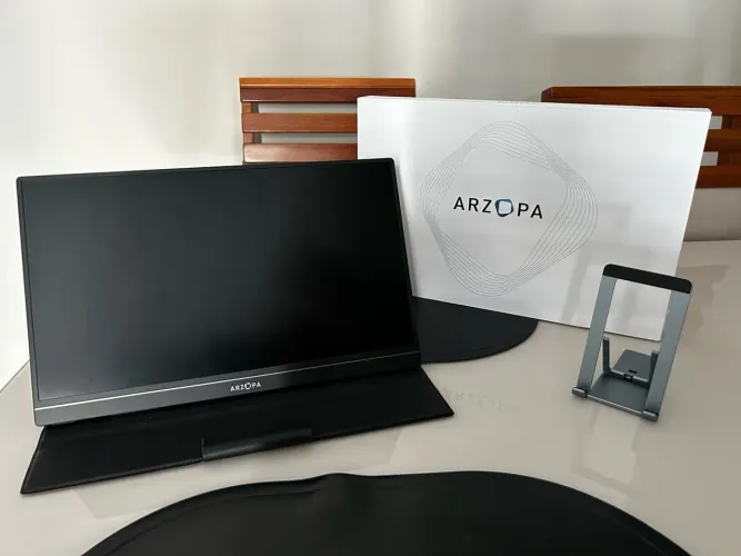 MONITOR PORTÁTIL ARZOPA 15,6 144 Hz