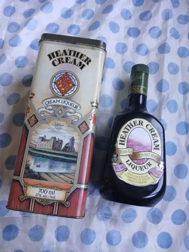 Conjunto Vintage Raro Heather Cream Liqueur - Lata Colecionável + Garrafa Lacrada (1987)