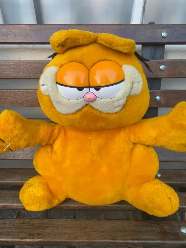 Pelúcia Garfield