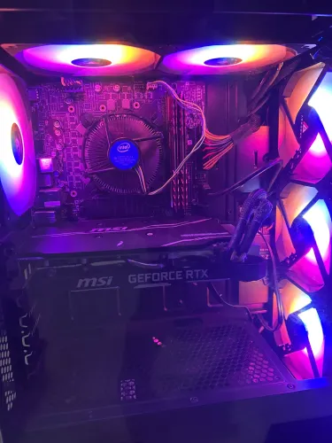 PC GAMER COMPLETO + MESA