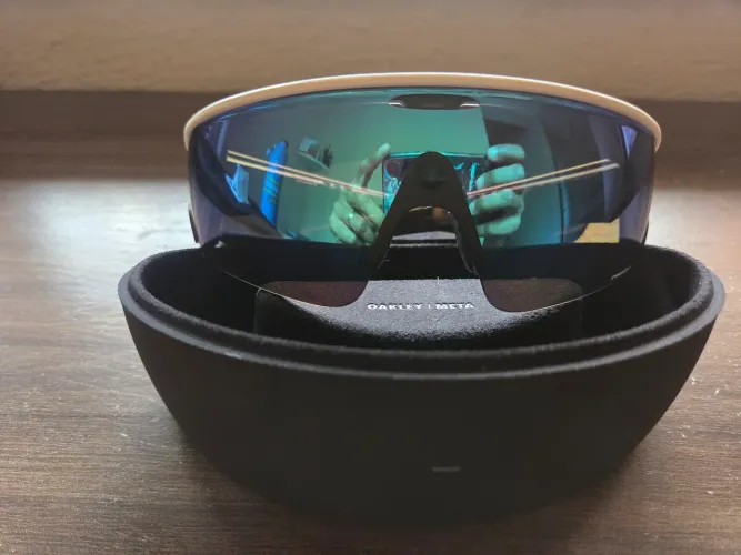 Óculos Meta Oakley Vanguard