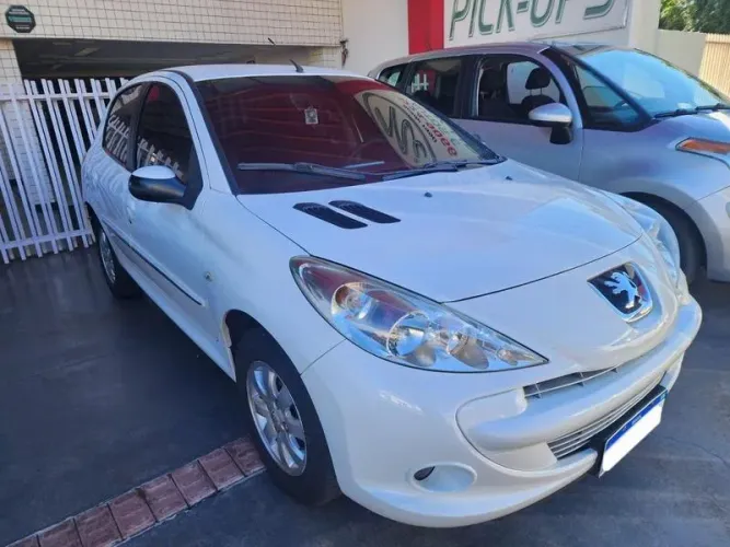 Peugeot 207 XR Sport 1.4 Flex 8V 5P 2012