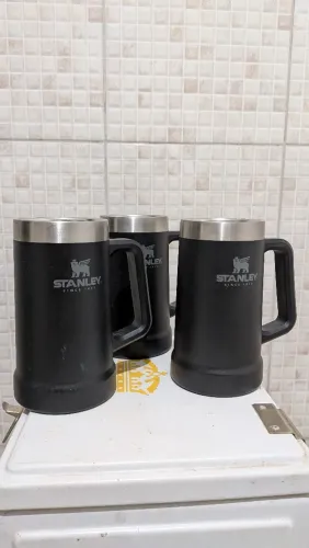 3 canecas de cerveja Stanley 709ml